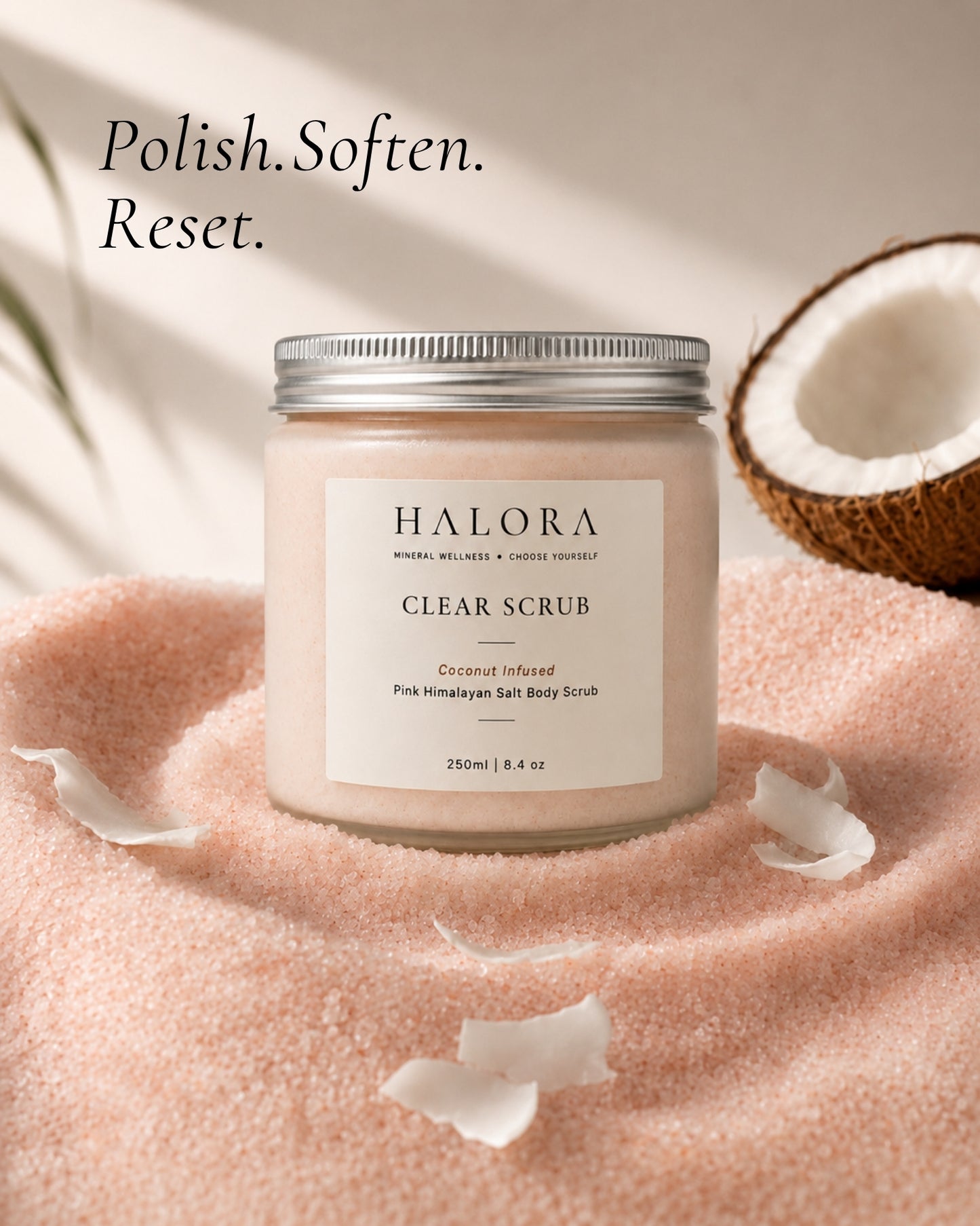 Halora Clear Scrub Coconut lifestyle 01